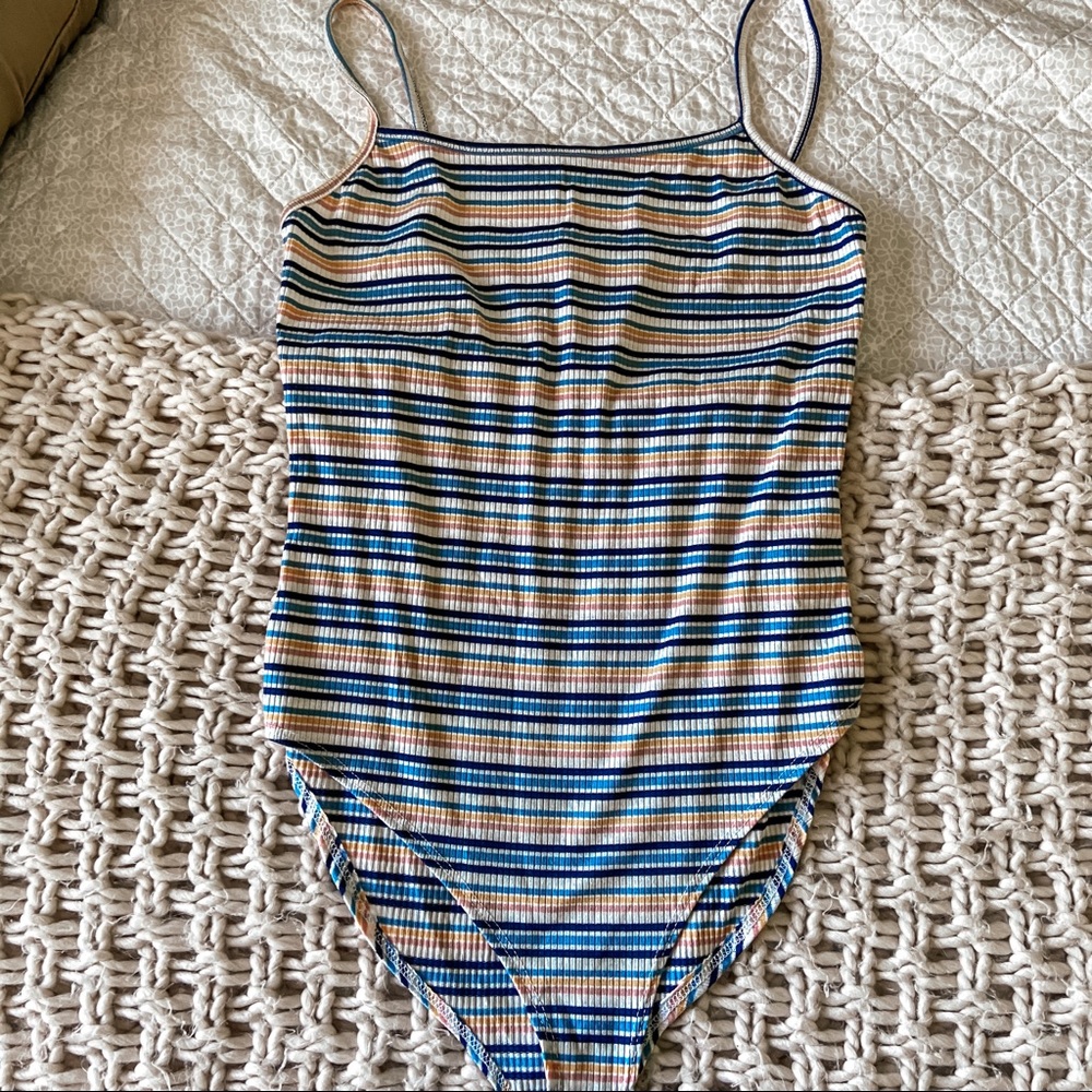 🤍Gaze Bodysuit